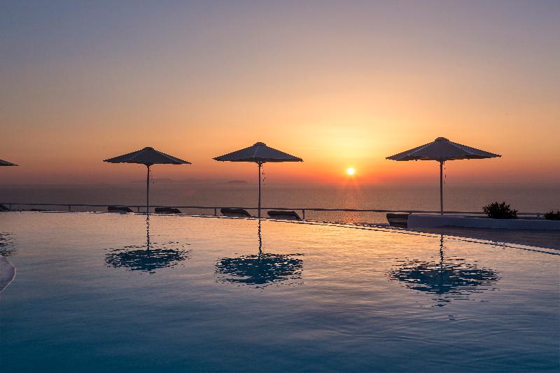 Amber Light Villas - Havuz