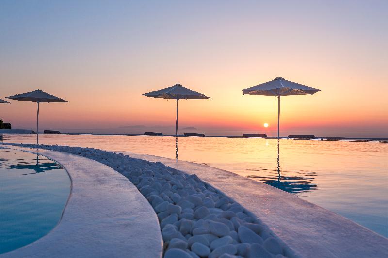 Amber Light Villas - Havuz