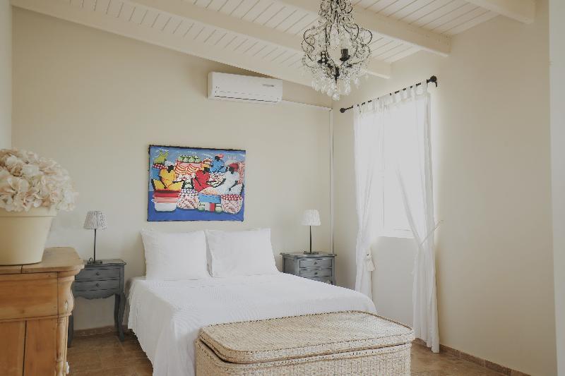 Ocean Breeze Boutique Hotel & Marina - Oda