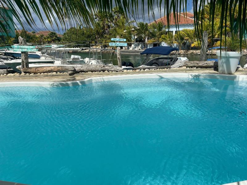Ocean Breeze Boutique Hotel & Marina - Havuz
