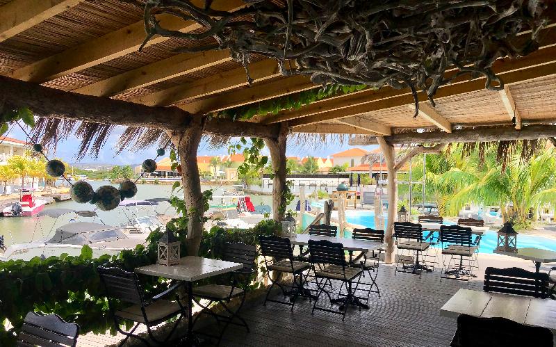 Ocean Breeze Boutique Hotel & Marina - Restoran