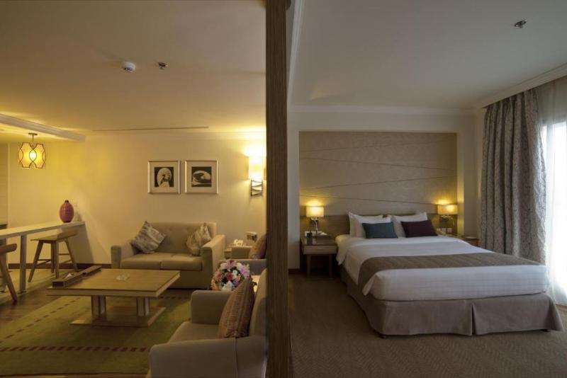 Golden Tulip Dammam Corniche Hotel - Genel