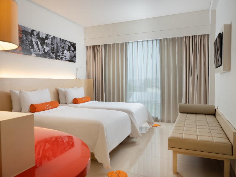 HARRIS Hotel and Conventions Denpasar Bali - Oda