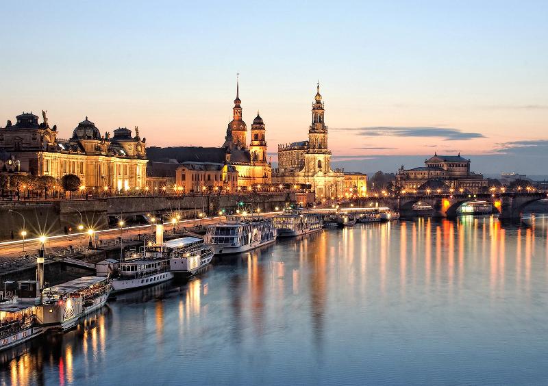 Holiday Inn Dresden - Am Zwinger - Genel