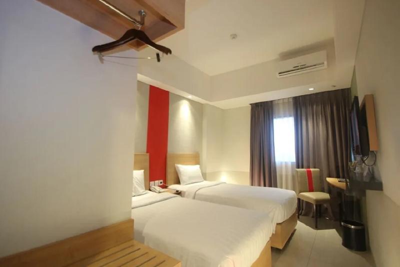 @HOM Hotel Simpang Lima - Oda