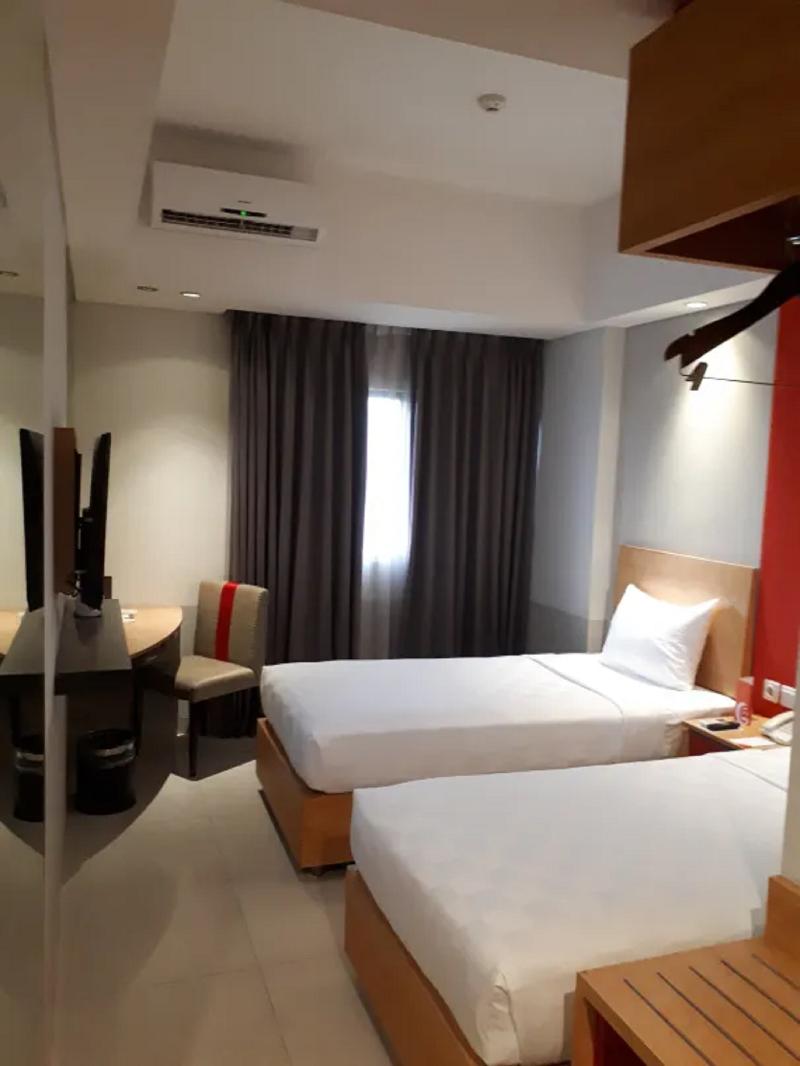 @HOM Hotel Simpang Lima - Oda