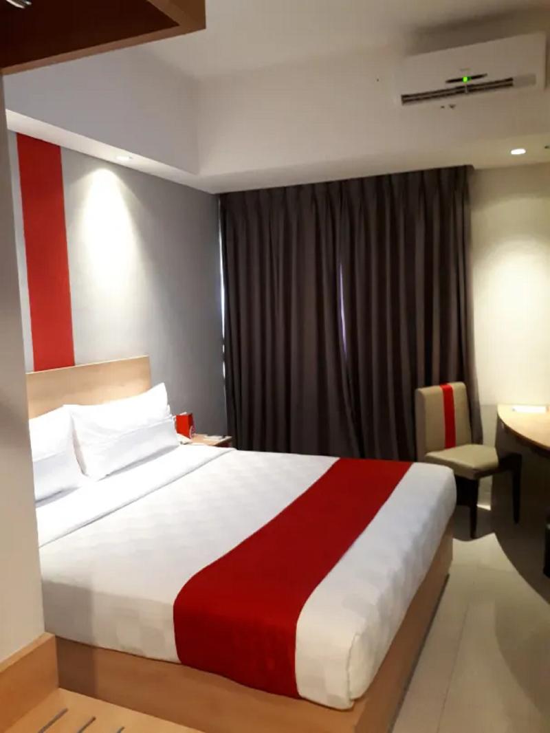 @HOM Hotel Simpang Lima - Oda