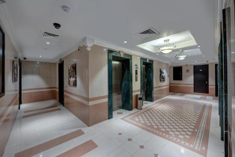 Sunday Mega Hotel Sheikh Zayed Road Near DIFC - Lobi