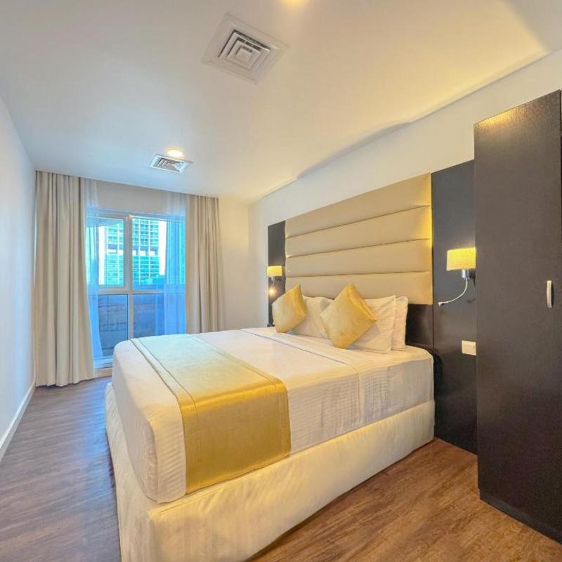 Sunday Mega Hotel Sheikh Zayed Road Near DIFC - Oda
