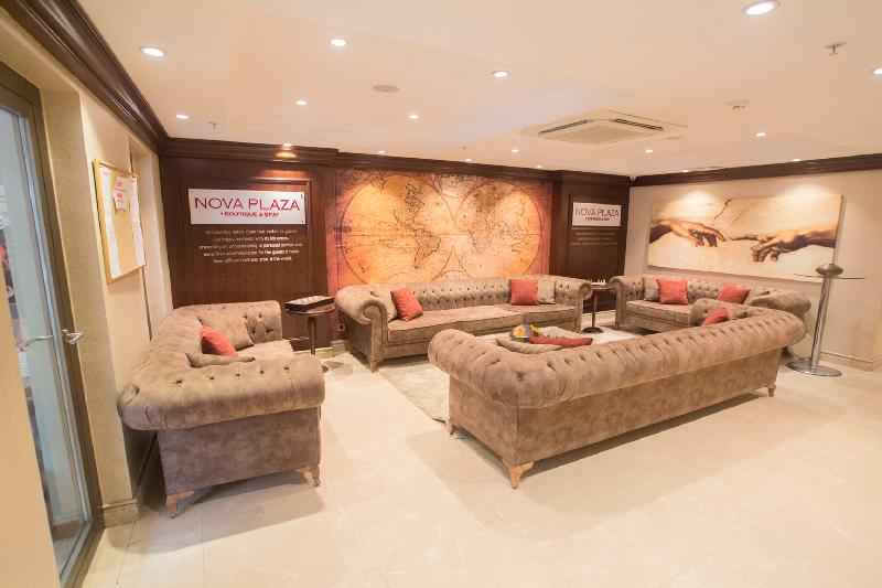Nova Plaza Boutique & Spa Hotel - Lobi