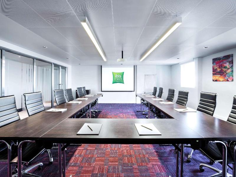 Ibis Styles Sharjah - Toplantı