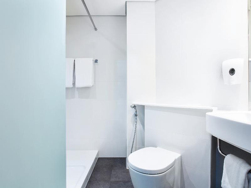 Ibis Styles Sharjah - Oda