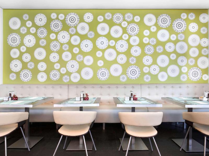 Ibis Styles Sharjah - Restoran