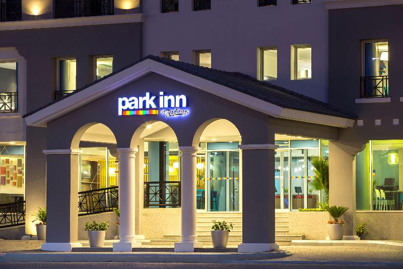 Park Inn by Radisson Dammam - Genel