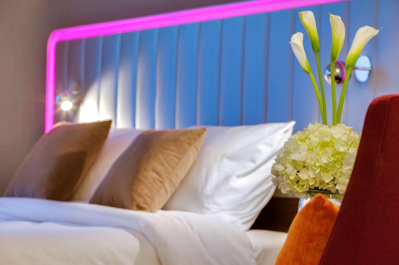 Park Inn by Radisson Dammam - Oda