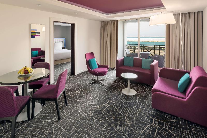 Park Inn by Radisson Dammam - Oda