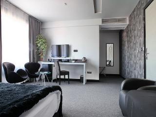 Nova City Hotel Signature Collection fotoÄŸrafÄ±