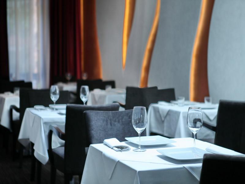 Nova City Hotel Signature Collection - Restoran