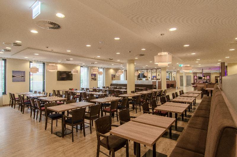 Premier Inn Düsseldorf City Centre - Restoran