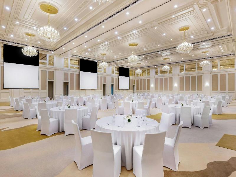 JW Marriott Marquis City Center - Toplantı