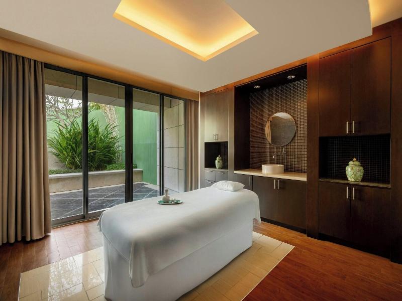 JW Marriott Marquis City Center - Aktivite