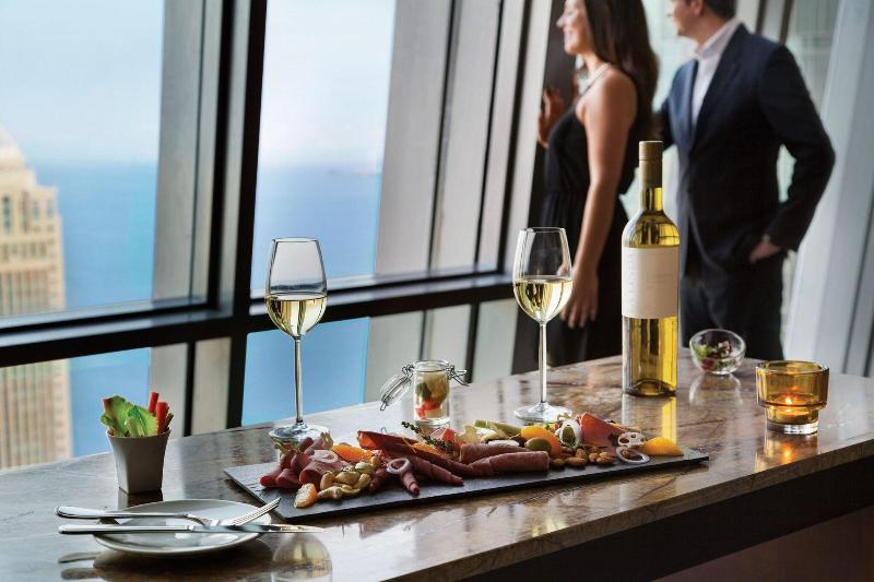JW Marriott Marquis City Center - Restoran