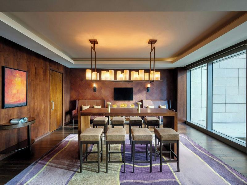 JW Marriott Marquis City Center - Restoran