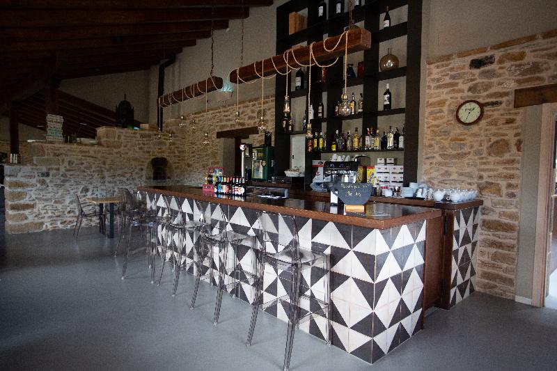 Masia Mas De Cebrian - Bar