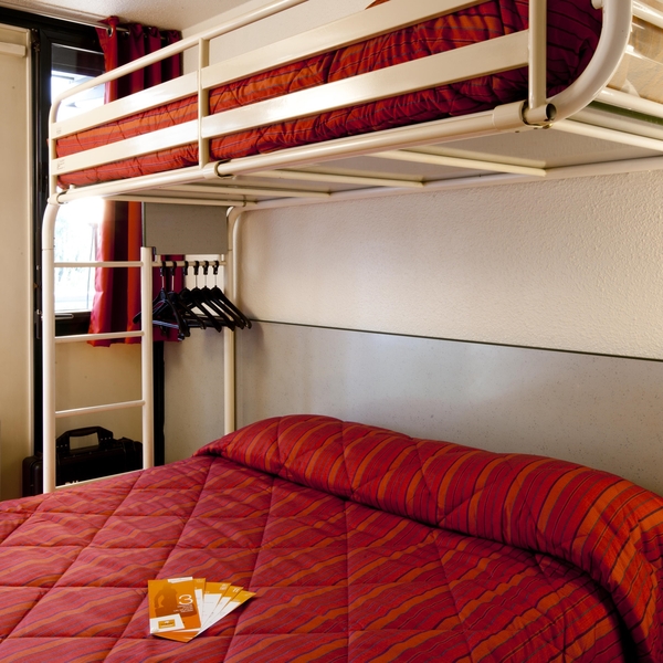 Premiere Classe Chambery - Oda