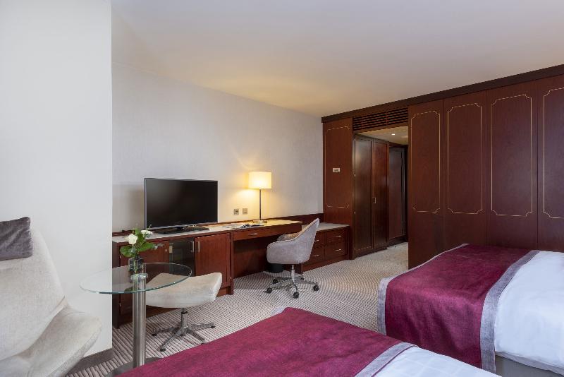 Maritim Hotel Bonn - Oda