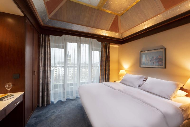 Maritim Hotel Köln - Oda
