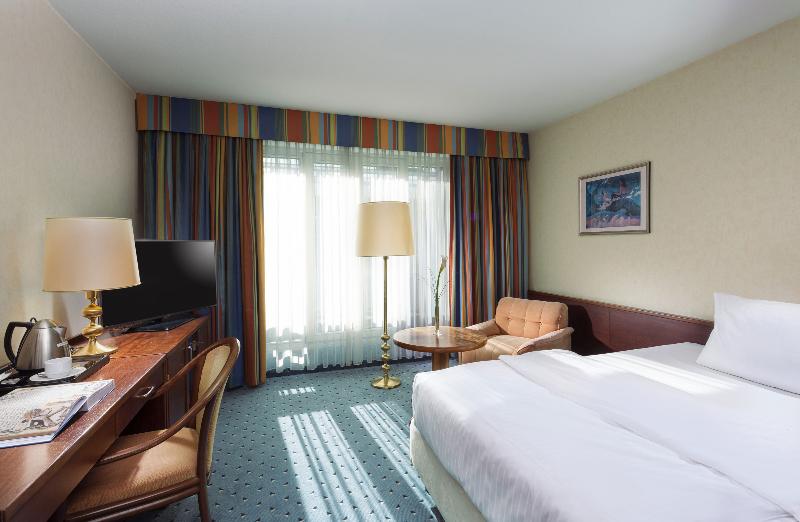 Maritim Hotel Köln - Oda