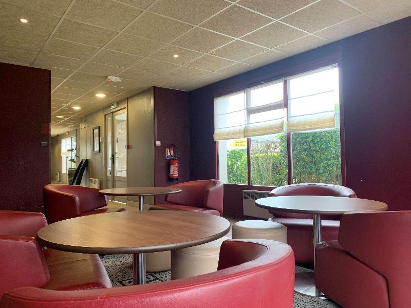 KYRIAD CHATEAUROUX - Saint Maur - Lobi