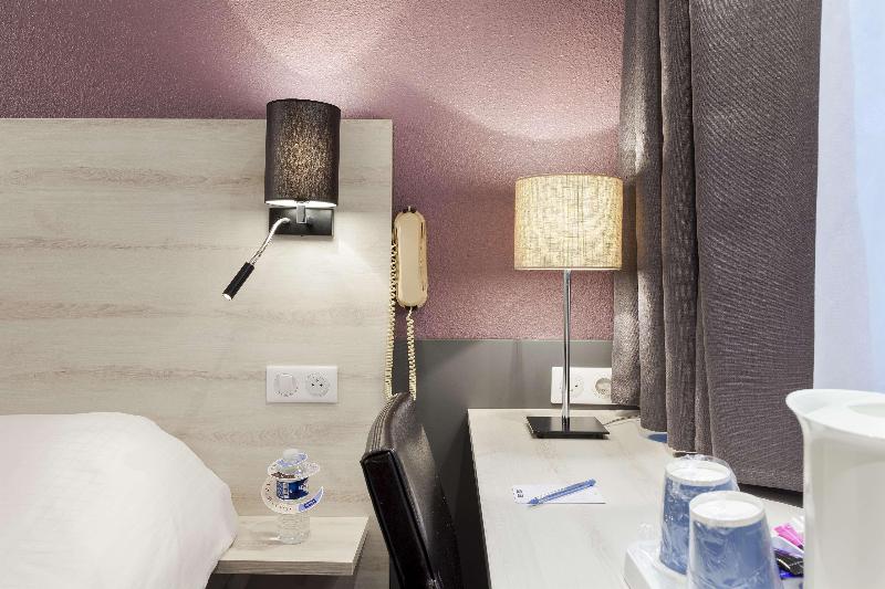 Kyriad Lille Est - Villeneuve D'Ascq - Oda