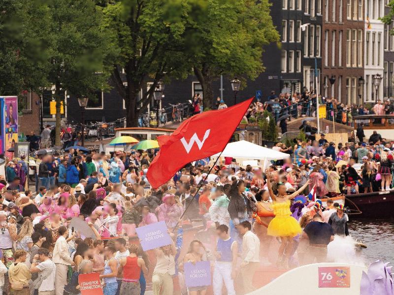 W Amsterdam - Aktivite