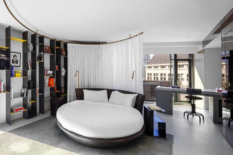 W Amsterdam - Oda