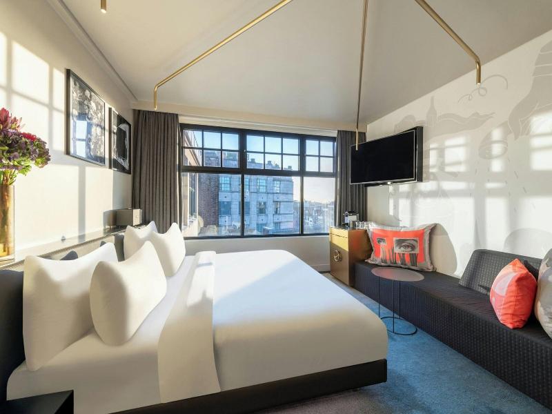W Amsterdam - Oda