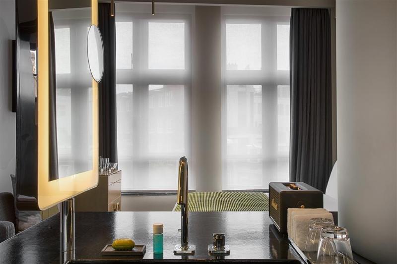 W Amsterdam - Oda