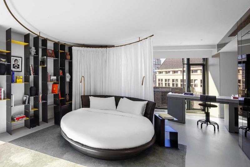W Amsterdam - Oda
