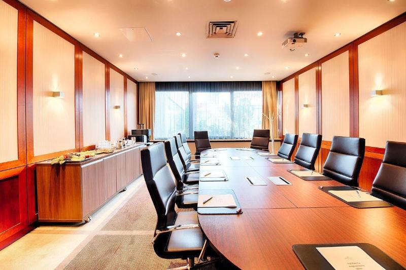 Crowne Plaza Frankfurt Congress Hotel - Toplantı