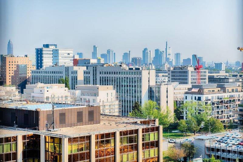 Crowne Plaza Frankfurt Congress Hotel - Genel