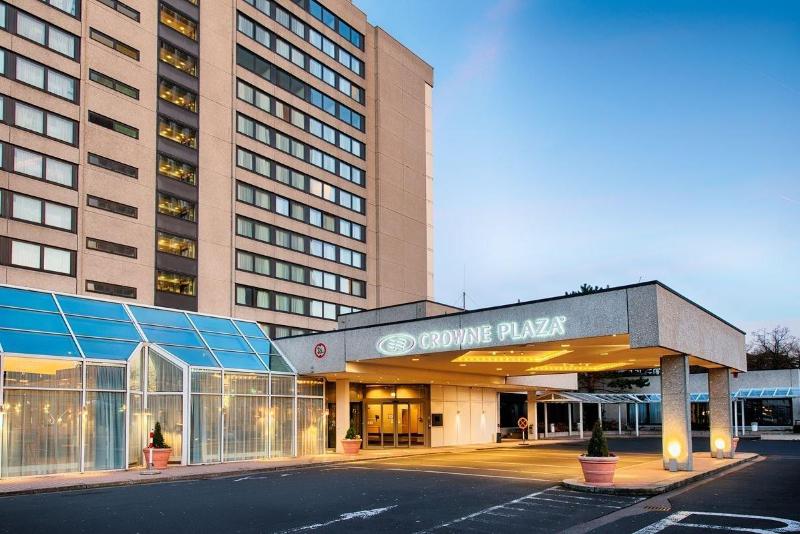 Crowne Plaza Frankfurt Congress Hotel - Genel