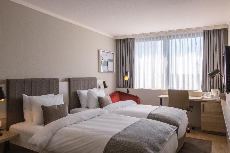 Crowne Plaza Frankfurt Congress Hotel - Oda
