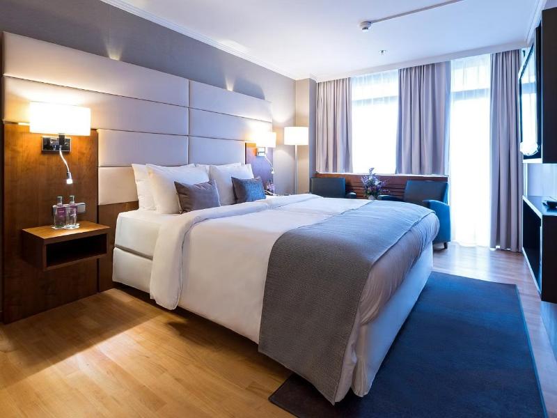 Crowne Plaza Frankfurt Congress Hotel - Oda
