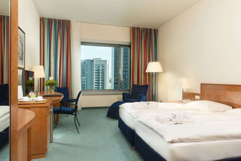 Maritim Hotel Frankfurt - Oda