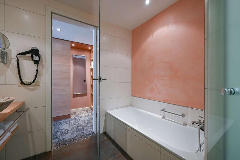 Hotel Sonne - Oda