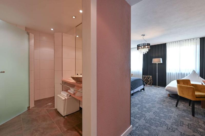 Hotel Sonne - Oda