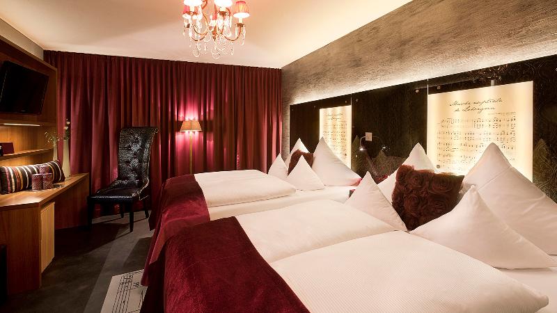 Hotel Sonne - Oda