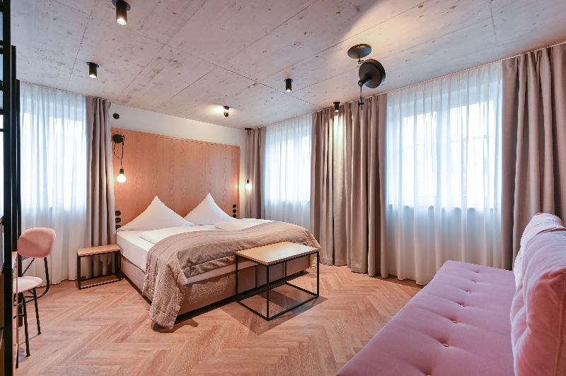 Hotel Sonne - Oda