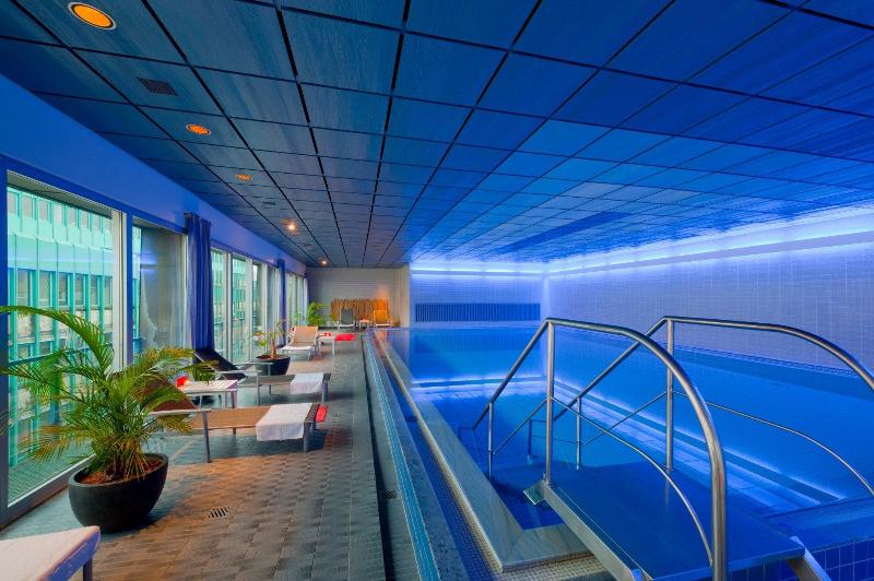 Hotel Atlantic Hamburg, Autograph Collection - Havuz